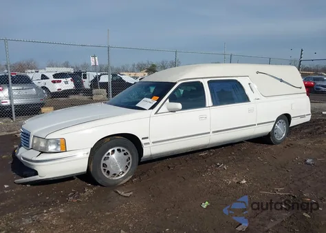 1999 Cadillac Deville Professional z USA, uszkodzony, nr VIN 1GEEH90Y9XU500922